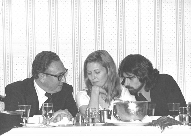 Peter Wolf e Faye Dunaway a cena con Henry Kissinger – 1975
